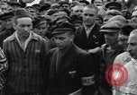 Image interview de prisonniers Dachau Allemagne, 1945, de la seconde 37 séquences d'archives historiques vidéo 65675055226
