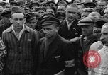 Image interview de prisonniers Dachau Allemagne, 1945, de la seconde 43 séquences d'archives historiques vidéo 65675055226