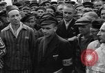 Image interview de prisonniers Dachau Allemagne, 1945, de la seconde 55 séquences d'archives historiques vidéo 65675055226