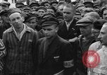 Image interview de prisonniers Dachau Allemagne, 1945, de la seconde 57 séquences d'archives historiques vidéo 65675055226