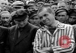 Image interview de prisonniers Dachau Allemagne, 1945, de la seconde 24 séquences d'archives historiques vidéo 65675055227