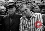 Image interview de prisonniers Dachau Allemagne, 1945, de la seconde 43 séquences d'archives historiques vidéo 65675055227