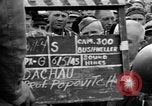 Image interview de prisonnier Dachau Allemagne, 1945, de la seconde 3 séquences d'archives historiques vidéo 65675055228