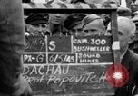 Image interview de prisonnier Dachau Allemagne, 1945, de la seconde 5 séquences d'archives historiques vidéo 65675055228