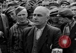 Image interview de prisonnier Dachau Allemagne, 1945, de la seconde 28 séquences d'archives historiques vidéo 65675055228
