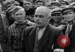 Image interview de prisonnier Dachau Allemagne, 1945, de la seconde 39 séquences d'archives historiques vidéo 65675055228