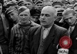 Image interview de prisonnier Dachau Allemagne, 1945, de la seconde 55 séquences d'archives historiques vidéo 65675055228
