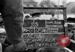 Image Entrevue du prisonnier Dachau Allemagne, 1945, de la seconde 12 séquences d'archives historiques vidéo 65675055229