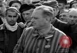 Image Entrevue du prisonnier Dachau Allemagne, 1945, de la seconde 25 séquences d'archives historiques vidéo 65675055229