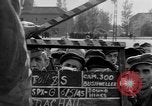 Image Entrevue du prisonnier Dachau Allemagne, 1945, de la seconde 9 séquences d'archives historiques vidéo 65675055230