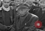Image Entrevue du prisonnier Dachau Allemagne, 1945, de la seconde 14 séquences d'archives historiques vidéo 65675055230
