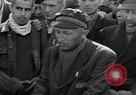 Image Entrevue du prisonnier Dachau Allemagne, 1945, de la seconde 23 séquences d'archives historiques vidéo 65675055230