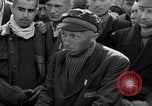 Image Entrevue du prisonnier Dachau Allemagne, 1945, de la seconde 25 séquences d'archives historiques vidéo 65675055230