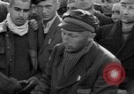 Image Entrevue du prisonnier Dachau Allemagne, 1945, de la seconde 35 séquences d'archives historiques vidéo 65675055230