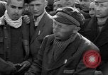 Image Entrevue du prisonnier Dachau Allemagne, 1945, de la seconde 37 séquences d'archives historiques vidéo 65675055230