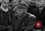 Image Entrevue du prisonnier Dachau Allemagne, 1945, de la seconde 60 séquences d'archives historiques vidéo 65675055230