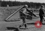 Immagine di Civili tedesco Landsberg Germania, 1945, secondo 23 filmato di repertorio 65675055254