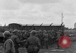 Immagine di Corpi morti Landsberg Germania, 1945, secondo 12 filmato di repertorio 65675055255