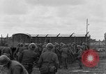 Immagine di Corpi morti Landsberg Germania, 1945, secondo 13 filmato di repertorio 65675055255