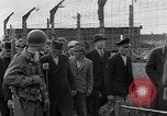 Immagine di Corpi morti Landsberg Germania, 1945, secondo 19 filmato di repertorio 65675055255