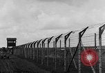 Immagine di Corpi morti Landsberg Germania, 1945, secondo 39 filmato di repertorio 65675055255