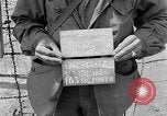 Standbild Leichen Landsberg Deutschland, 1945, aus Sekunde 3 historischem Filmmaterial Videoclip 65675055256