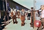 Standbild Konzentrationslager Dachau Dachau Deutschland, 1945, aus Sekunde 26 historischem Filmmaterial Videoclip 65675055257
