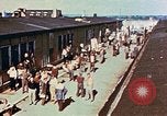 Standbild Konzentrationslager Dachau Dachau Deutschland, 1945, aus Sekunde 29 historischem Filmmaterial Videoclip 65675055257