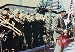 Immagine di Cerimonia di liberazione Dachau Germania, 1945, secondo 10 filmato di repertorio 65675055258