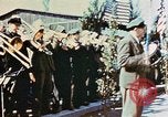 Immagine di Cerimonia di liberazione Dachau Germania, 1945, secondo 13 filmato di repertorio 65675055258