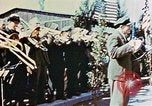 Immagine di Cerimonia di liberazione Dachau Germania, 1945, secondo 14 filmato di repertorio 65675055258
