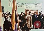 Immagine di Cerimonia di liberazione Dachau Germania, 1945, secondo 48 filmato di repertorio 65675055258