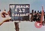 Immagine di Cerimonia Dachau Germania, 1945, secondo 10 filmato di repertorio 65675055271