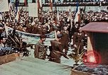 Standbild Zeremonie Dachau Deutschland, 1945, aus Sekunde 9 historischem Filmmaterial Videoclip 65675055272