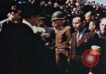 Standbild Zeremonie Dachau Deutschland, 1945, aus Sekunde 39 historischem Filmmaterial Videoclip 65675055272
