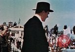 Standbild Zeremonie Dachau Deutschland, 1945, aus Sekunde 55 historischem Filmmaterial Videoclip 65675055272