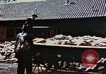 Standbild Konzentrationslager Dachau Dachau Deutschland, 1945, aus Sekunde 29 historischem Filmmaterial Videoclip 65675055273