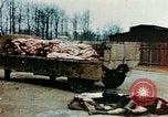 Standbild Konzentrationslager Buchenwald Ettersberg Deutschland, 1945, aus Sekunde 3 historischem Filmmaterial Videoclip 65675055277