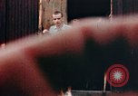 Standbild befreiten Konzentrationslager Buchenwald Opfer Ettersberg Deutschland, 1945, aus Sekunde 6 historischem Filmmaterial Videoclip 65675055280