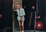 Standbild befreiten Konzentrationslager Buchenwald Opfer Ettersberg Deutschland, 1945, aus Sekunde 23 historischem Filmmaterial Videoclip 65675055280