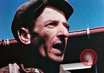Immagine di A Buchenwald Campo di concentramento i prigionieri liberati Ettersberg Germania, 1945, secondo 17 filmato di repertorio 65675055288