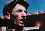 Immagine di A Buchenwald Campo di concentramento i prigionieri liberati Ettersberg Germania, 1945, secondo 24 filmato di repertorio 65675055288