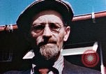 Immagine di A Buchenwald Campo di concentramento i prigionieri liberati Ettersberg Germania, 1945, secondo 40 filmato di repertorio 65675055288