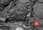 Immagine di Morti e malati prigionieri politici Baviera Germania, 1945, secondo 12 filmato di repertorio 65675055299