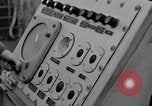 Standbild Cockpit des F7U auf Katapult Pazifik, 1954, aus Sekunde 24 historischem Filmmaterial Videoclip 65675055314