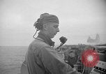 Standbild Cockpit des F7U auf Katapult Pazifik, 1954, aus Sekunde 29 historischem Filmmaterial Videoclip 65675055314