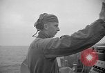 Standbild Cockpit des F7U auf Katapult Pazifik, 1954, aus Sekunde 30 historischem Filmmaterial Videoclip 65675055314