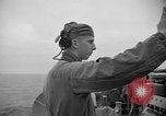 Standbild Cockpit des F7U auf Katapult Pazifik, 1954, aus Sekunde 32 historischem Filmmaterial Videoclip 65675055314