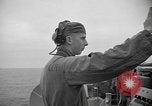 Standbild Cockpit des F7U auf Katapult Pazifik, 1954, aus Sekunde 34 historischem Filmmaterial Videoclip 65675055314