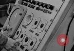 Standbild Cockpit des F7U auf Katapult Pazifik, 1954, aus Sekunde 36 historischem Filmmaterial Videoclip 65675055314